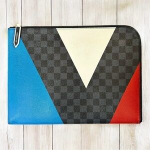Authentic Louis Vuitton Damier Cobalt Red Blue & White Leather Cup Large Clutch